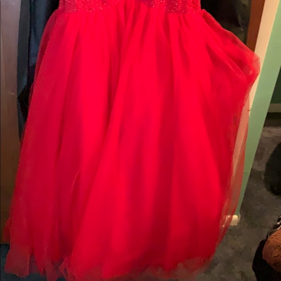 Red ruby mermaid gown prom dress - Picture 3 of 7